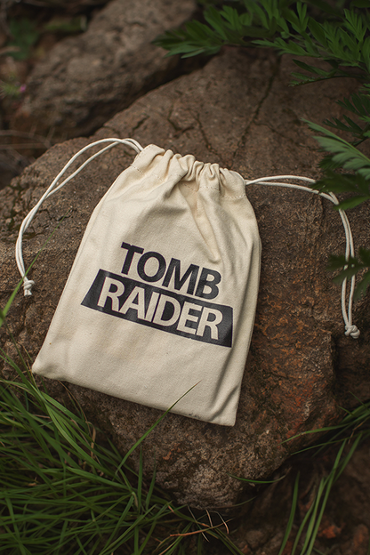 Tomb Raider Passport Wallet