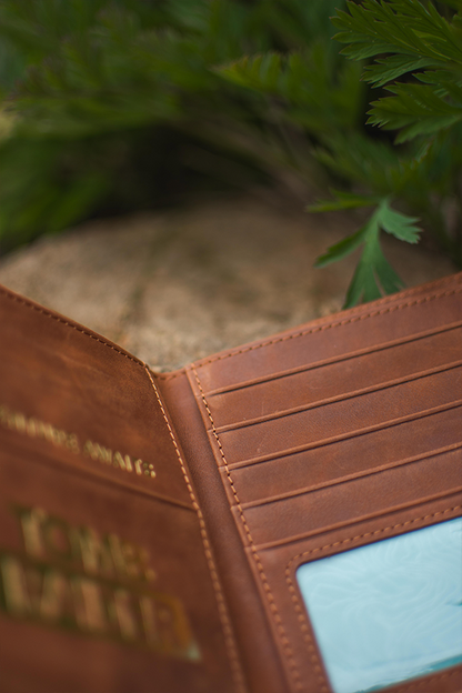 Tomb Raider Passport Wallet