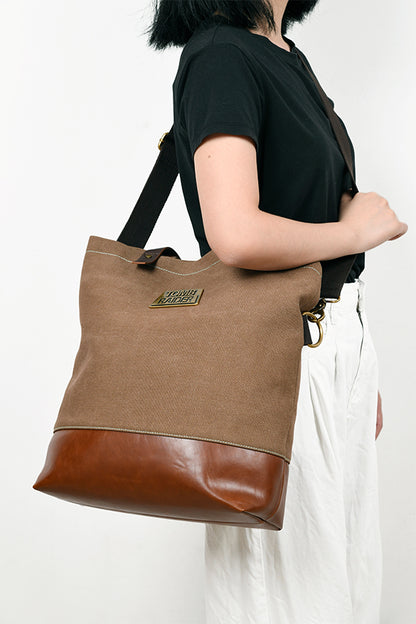 Tomb Raider Adventure Tote Bag