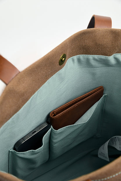 Tomb Raider Adventure Tote Bag